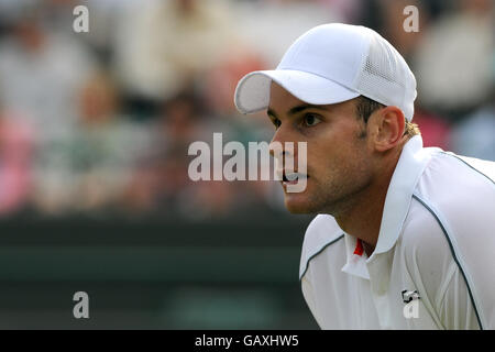 Andy Roddick in Aktion während der Wimbledon Championships 2008 im All England Tennis Club in Wimbledon. Stockfoto