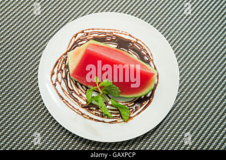 Gelee-Melone in der Schüssel. Stockfoto