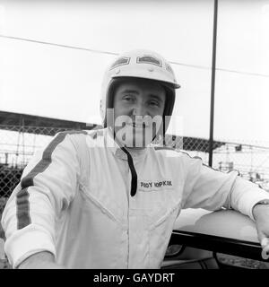 Rally Driving – Brands Hatch. Paddy Hopkirk, aus Nordirland, bei Brands Hatch. Stockfoto