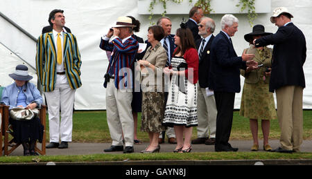 Rudern - Royal Regatta - Tag ein - Henley-on-Thames Stockfoto