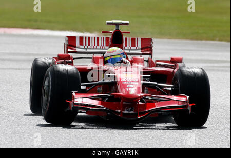 Formel-1-Autorennen - Großer Preis Von Großbritannien - Qualifying Day - Silverstone. Ferraris' Felham Massa während des dritten Trainings in Silverstone, Northamptonshire. Stockfoto