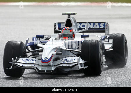 Formel-1-Autorennen - Großer Preis Von Großbritannien - Qualifying Day - Silverstone. Robert Kubica von BMW sauber während des Qualifyings für den britischen Grand Prix in Silverstone, Northamptonshire. Stockfoto