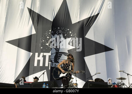 T in the Park Festival 2008 - Schottland. KT Tunstall tritt beim T in the Park Musikfestival in der Nähe von Kinross in Schottland auf. Stockfoto