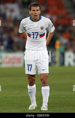 Fußball - UEFA-Europameisterschaft 2008 - Viertelfinale - Holland gegen Russland - St. Jakob-Park. Konstatin Zyryanov, Russland Stockfoto