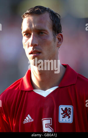 Fußball - Europameisterschaft 2004 Qualifikation - Gruppe zwei - Luxemburg gegen Dänemark. Jeff Strasser, Luxemburg Stockfoto