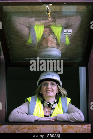 Margaret Curran besucht Baustelle in Glasgow Stockfoto