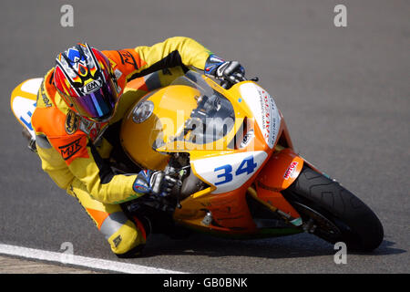 Motorradfahren - Supersport-Weltmeisterschaft - Silverstone. Didier Vankeymeulen, Saveko Racing Team Stockfoto