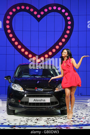 Alesha Dixon präsentiert den neuen Ford Fiesta Zetec S mit einer exklusiven Vorstellung auf der British International Motor Show, dem Excel Centre, im Zentrum von London. Stockfoto