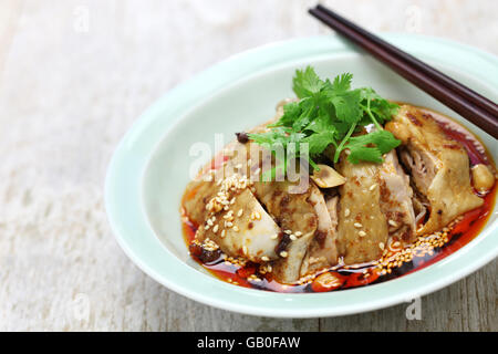 Speichel Hähnchen, leckere Hähnchen, pochiertes Hühnchen mit Chili-Öl-Sauce, China Sichuan-Küche Stockfoto