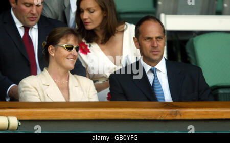 Tennis - Wimbledon 2003 - Männer 3. Runde - Andre Agassi V Younes El Aynaoui Stockfoto