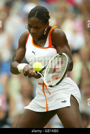 Tennis - Wimbledon 2003 - Frauen Finale - Serena Williams V Venus Williams Stockfoto