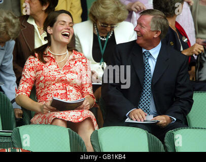 Tennis - Wimbledon 2003 - Frauen Finale - Serena Williams V Venus Williams Stockfoto