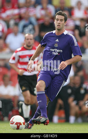 Fußball - freundlich - Doncaster Rovers gegen Newcastle United - Keepmoat Stadium. David Edgar von Newcastle United. Stockfoto