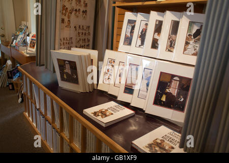 Die Norman Rockwell Museum Ausstellung Gebäude in Stockbridge, Massachusetts beherbergt einen gut sortierten Souvenirshop. Stockfoto