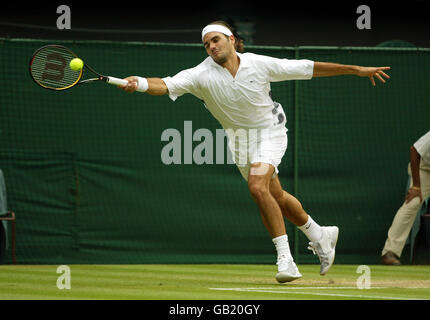 Herren Tennis - Wimbledon 2003 - Finale - Mark Philippoussis V Roger Federer Stockfoto