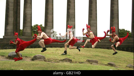 Circus Oz führen in Edinburgh Stockfoto