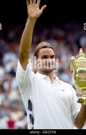 Herren Tennis - Wimbledon 2003 - Finale - Mark Philippoussis V Roger Federer Stockfoto