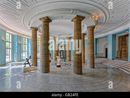 Sculpturs in der Rotunde der Kunsthalle, Hamburg, Deutschland Stockfoto