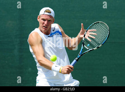 Australiens Samuel Groth in Aktion während der Slazenger Open 2008 im City of Nottingham Tennis Center, Nottingham. Stockfoto