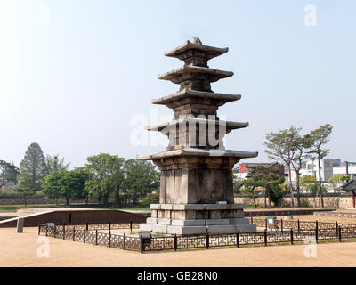 Pagode, buddhistische Tempel JeongmiSa in Buyeo Provinz Chungcheongnam-Do, Südkorea, Asien, UNESCO-Welterbe Stockfoto