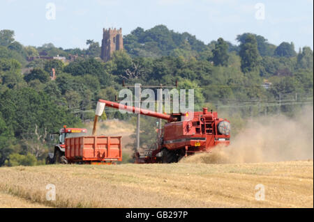 Bauernhof Lager Mähdrescher Stockfoto