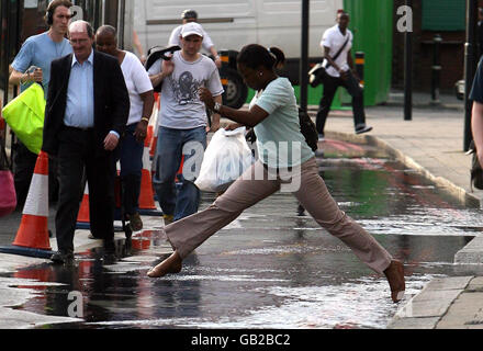 Wasserrohrbruch in London Stockfoto