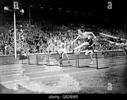 Olympischen Spiele in London 1948 - Leichtathletik - Damen 80m Hürden: Wembley Stockfoto