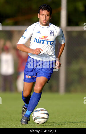 Fußball - freundlich - FC Utrecht / RC Genk. RC Genks Akram Roumani in Aktion Stockfoto