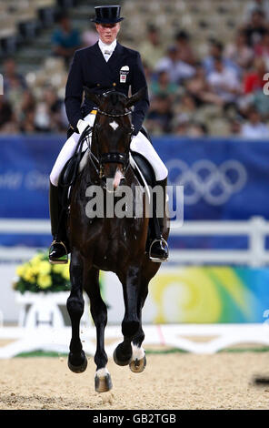 Denmarks Prinzessin Nathalie zu Sayn-Wittgenstein bei Digby während der Einzelqualifikation in der 1. Runde im Shatin Equestrian Center Hong Kong, China. Stockfoto