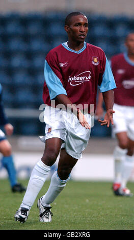 Fußball - freundlich - Wycombe Wanderers gegen West Ham United. Jermain Defoe von West Ham United Stockfoto