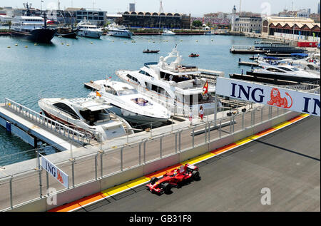 Ferrari Felipe Massa auf dem Weg zum Sieg beim Großen Preis von Europa in Valencia, Spanien. Stockfoto