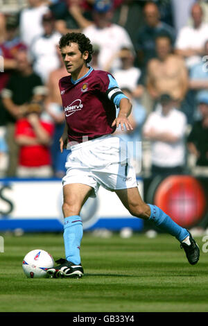 Fußball - Nationwide Division One - Preston North End / West Ham United. Christian Dailly, West Ham United Stockfoto