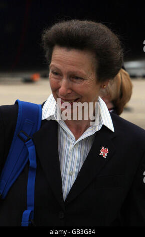 Olympische Spiele - Team GB Ankunft zu Hause - Flughafen Heathrow. Prinzessin Anne kommt am Flughafen Heathrow in London an. Stockfoto