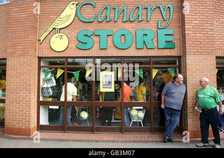 Fußball - Coca-Cola Football League Championship - Norwich City V Birmingham City - Carrow Road Stockfoto