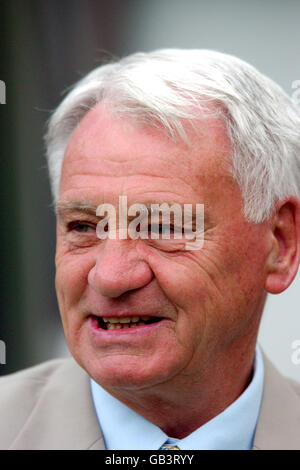 Fußball - freundlich - Newcastle United / Bayern München. Sir Bobby Robson, Manager von Newcastle United Stockfoto