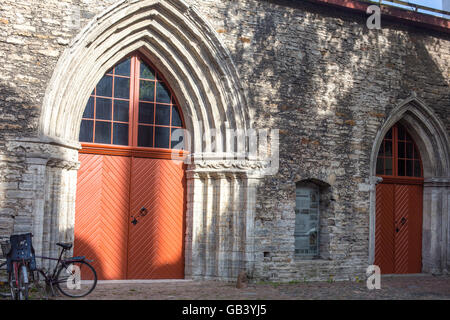 Tallinn, Estland, Haustür (verzierte Holztür) in der Altstadt, Tallinn, Estland, EU, Europa, Ostsee Stockfoto