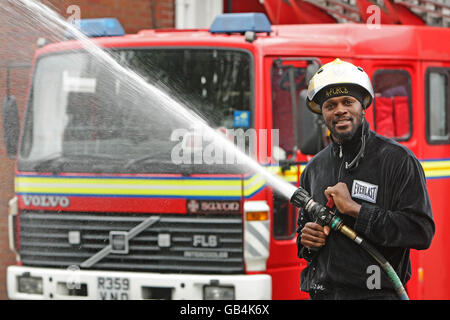 Boxen-Audley Harrison Media Work Out - Moss Side Feuerwache Stockfoto
