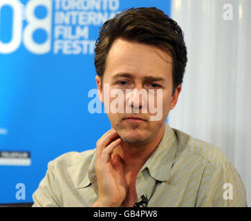 Edward Norton wird während des Toronto Film Festivals auf einer Pressekonferenz für den neuen Film Pride and Glory im Sutton Hotel zu sehen sein. Stockfoto