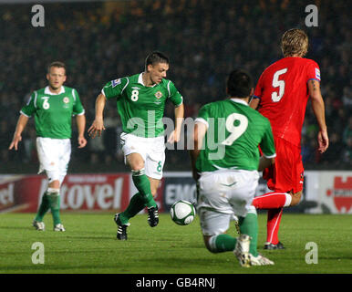 Fußball - WM-Qualifikation - Gruppe drei - Nordirland / Tschechische Republik - Windsor Park. Der nordirische Chris Baird in Aktion beim Weltcup-Spiel der Qualifying Group 3 im Windsor Park, Belfast. Stockfoto