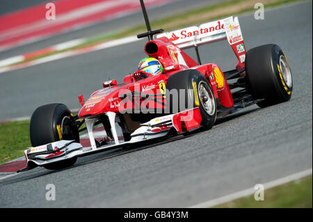 Felipe Massa, Brasilien, mit seinem Ferrari 150. Italia, Motorsport, Formel1 Tests am Circuit de Catalunya in Barcelona Stockfoto