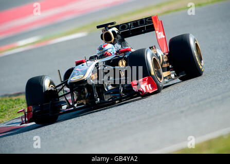 Russische Fahrer Vitaly Petrov Lotus Renault GB Team Renault R31 Auto fahren, Motorsport, Formel1, Tests auf dem Circuit de Stockfoto