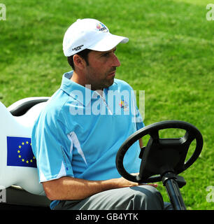 Europas Vizekapitän Jose Maria Olazabal beim Teamtraining im Valhalla Golf Club, Louisville, USA. Stockfoto