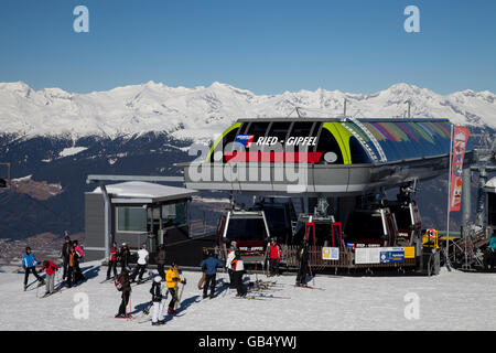 Bergstation der Seilbahn am Berggipfel Plateau, Kronplatz Berg, 2272 m Wintersportort Kronplatz, Bruneck Stockfoto