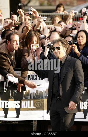 Premiere Von Righteous Kill - London. Al Pacino kommt zur britischen Premiere von „Righteous Kill“ auf dem Empire Leicester Square, London, WC2. Stockfoto