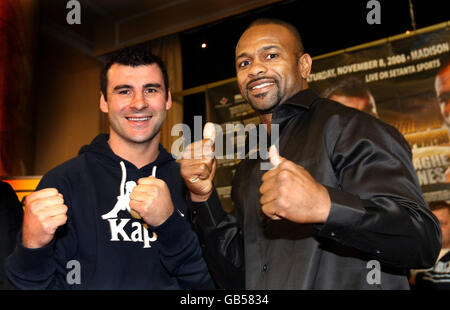 Boxen - Joe Calzaghe und Roy Jones Jr. treffen Fans - Cardiff City Hall Stockfoto