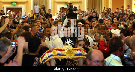 Boxen - Joe Calzaghe und Roy Jones Jr. treffen Fans - Cardiff City Hall Stockfoto