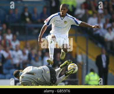 Fußball - Coca-Cola Football League One - Leeds United gegen Hereford United - Elland Road Stockfoto