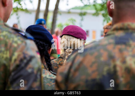 deutsche Soldaten steht in Bildung Stockfoto