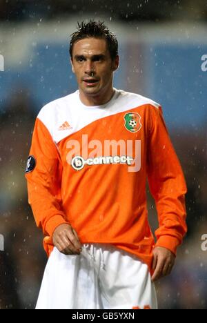 Fußball - UEFA-Cup - erste Runde - zweite Etappe - Aston Villa gegen Litex Lovech - Villa Park. Dzemal Berberovic, Litex Lovech Stockfoto