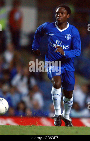 Fußball - UEFA Champions League - Dritte Qualifikationsrunde - zweite Etappe - Chelsea gegen MSK Zilina. Celestine Babayaro, Chelsea Stockfoto